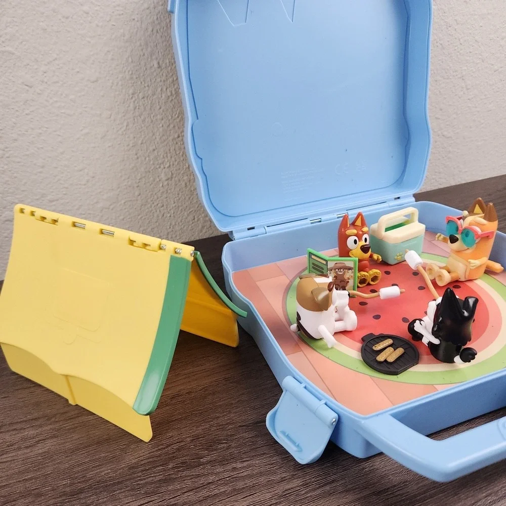 Bluey & Friends Camping Lot of 17 Jean Luc Mackenzie Winton Tent Caravan Case